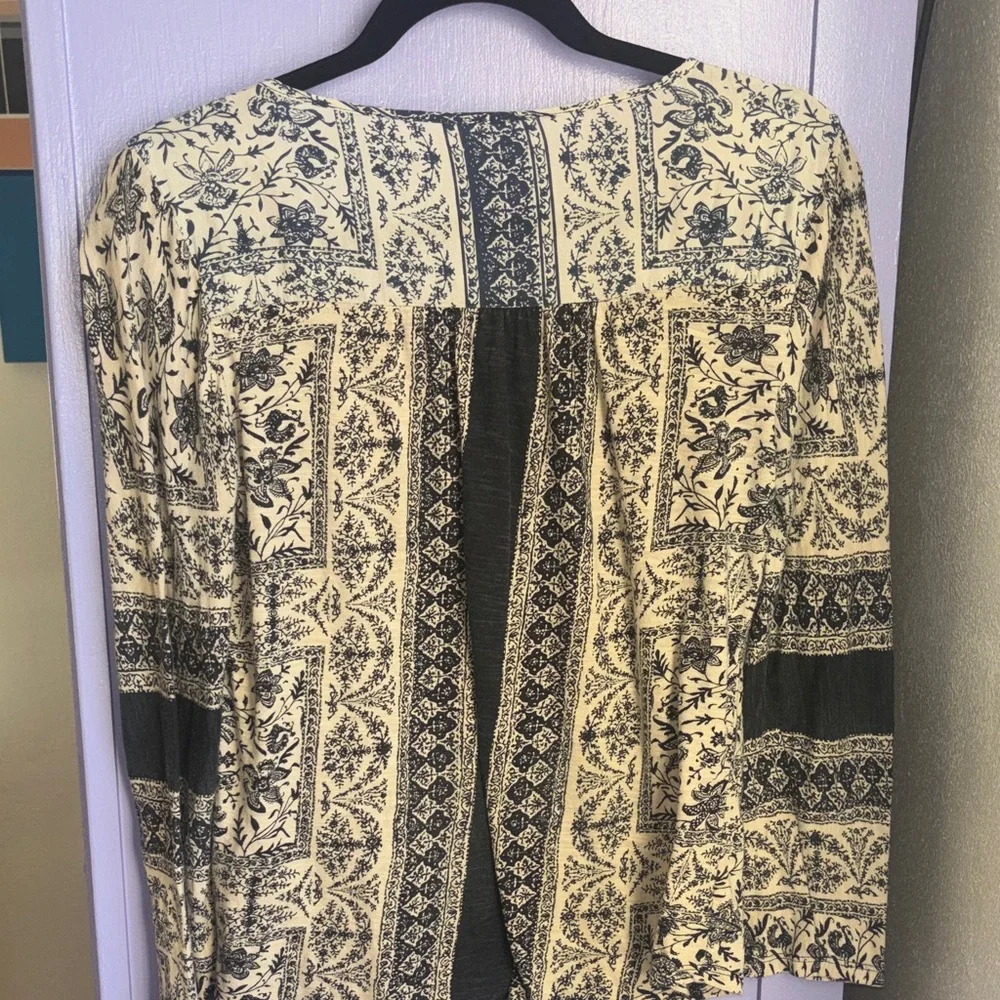 Akemi + Kim Anthropologie bohemian boho beaded 3/4 sleeve navy blue pink cream - Picture 7 of 7